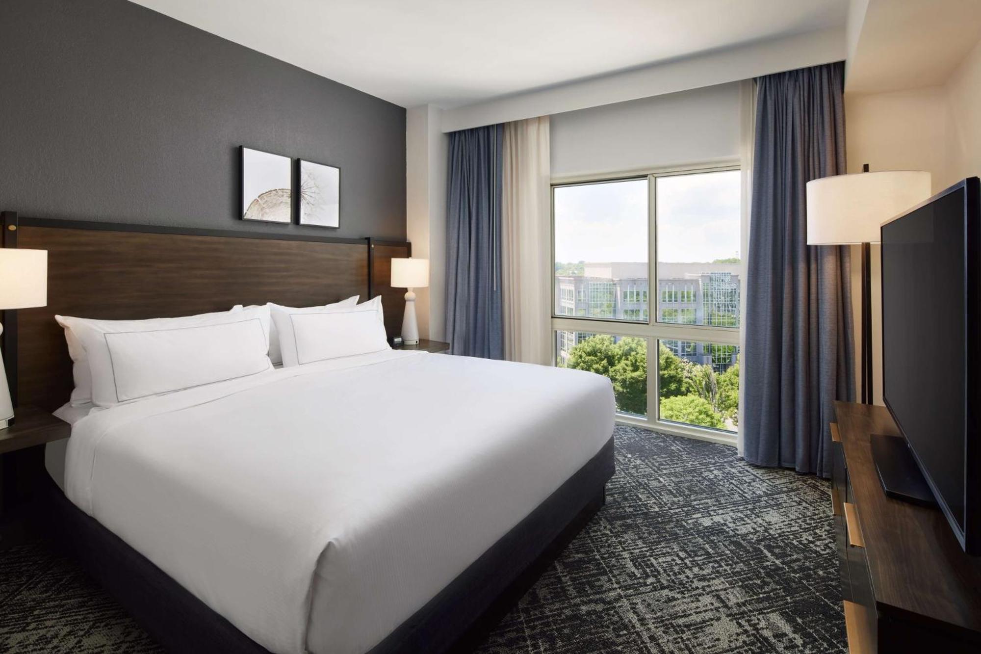 Hilton Charlotte Airport Hotel Εξωτερικό φωτογραφία